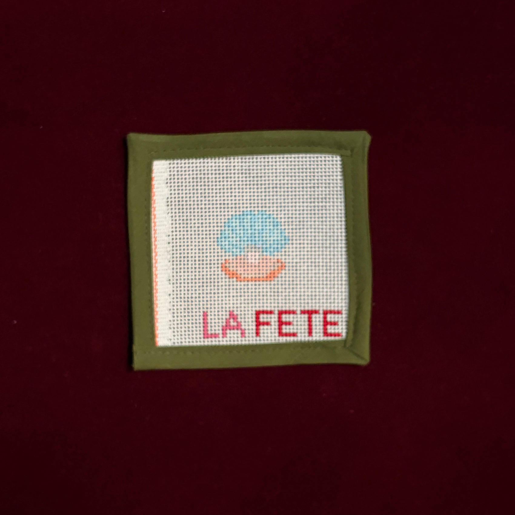 Glitter Oyster Shell with Pearl-Needlepoint Canvas-La Fete-The Pepper Pot Barrington, IL