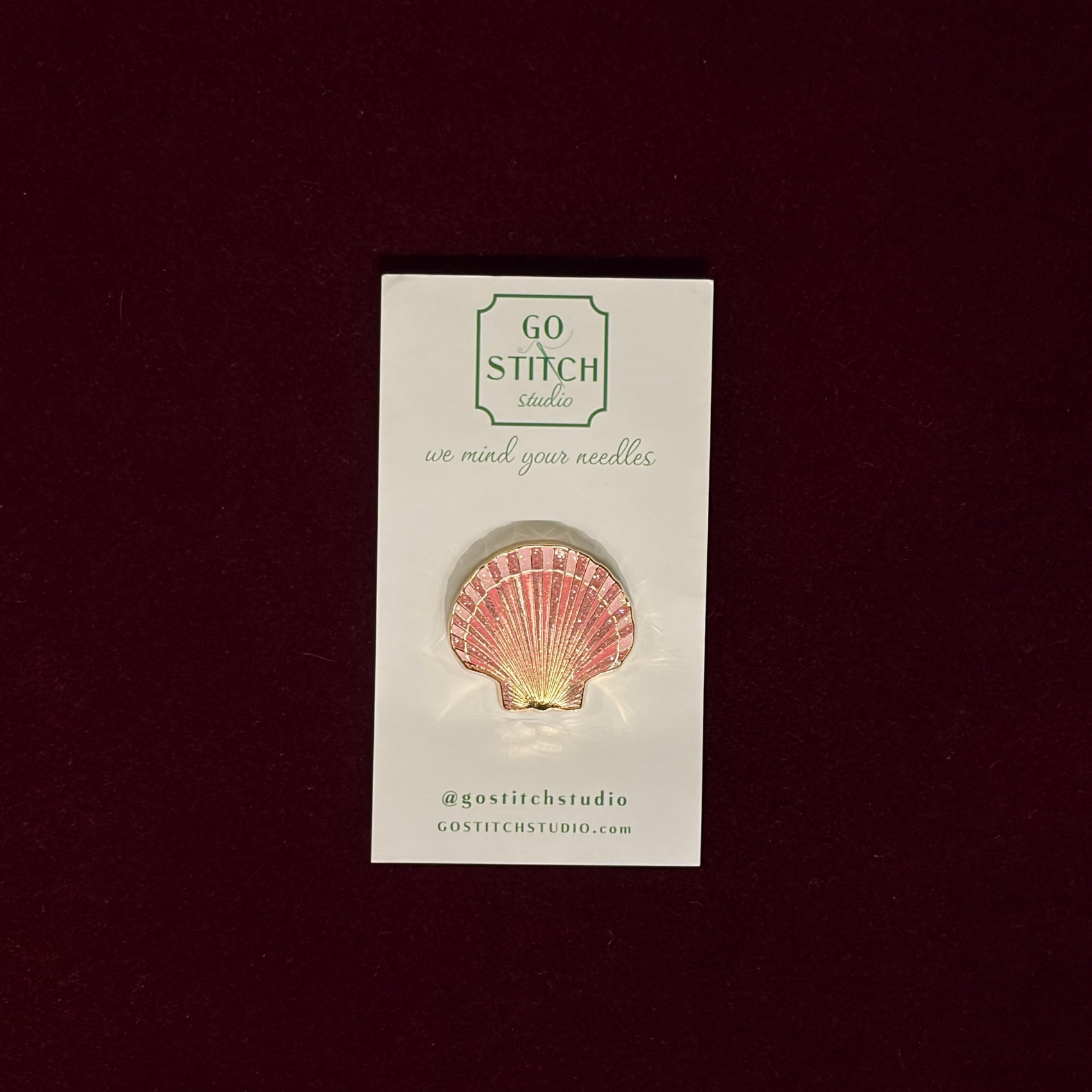 Needle Minders