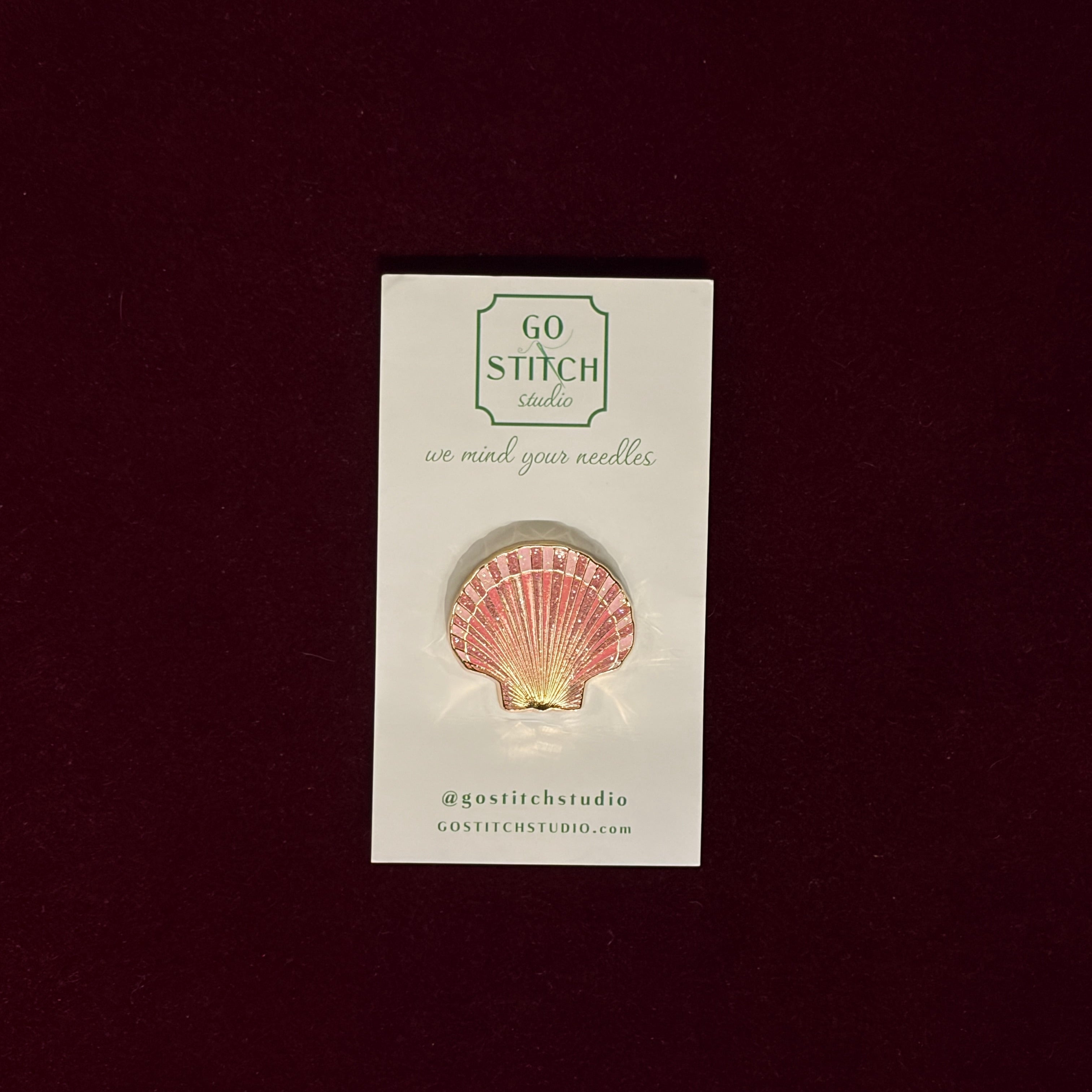 Pink Glitter Scallop Shell Needle Minder-Needle Minder-The Pepper Pot-The Pepper Pot