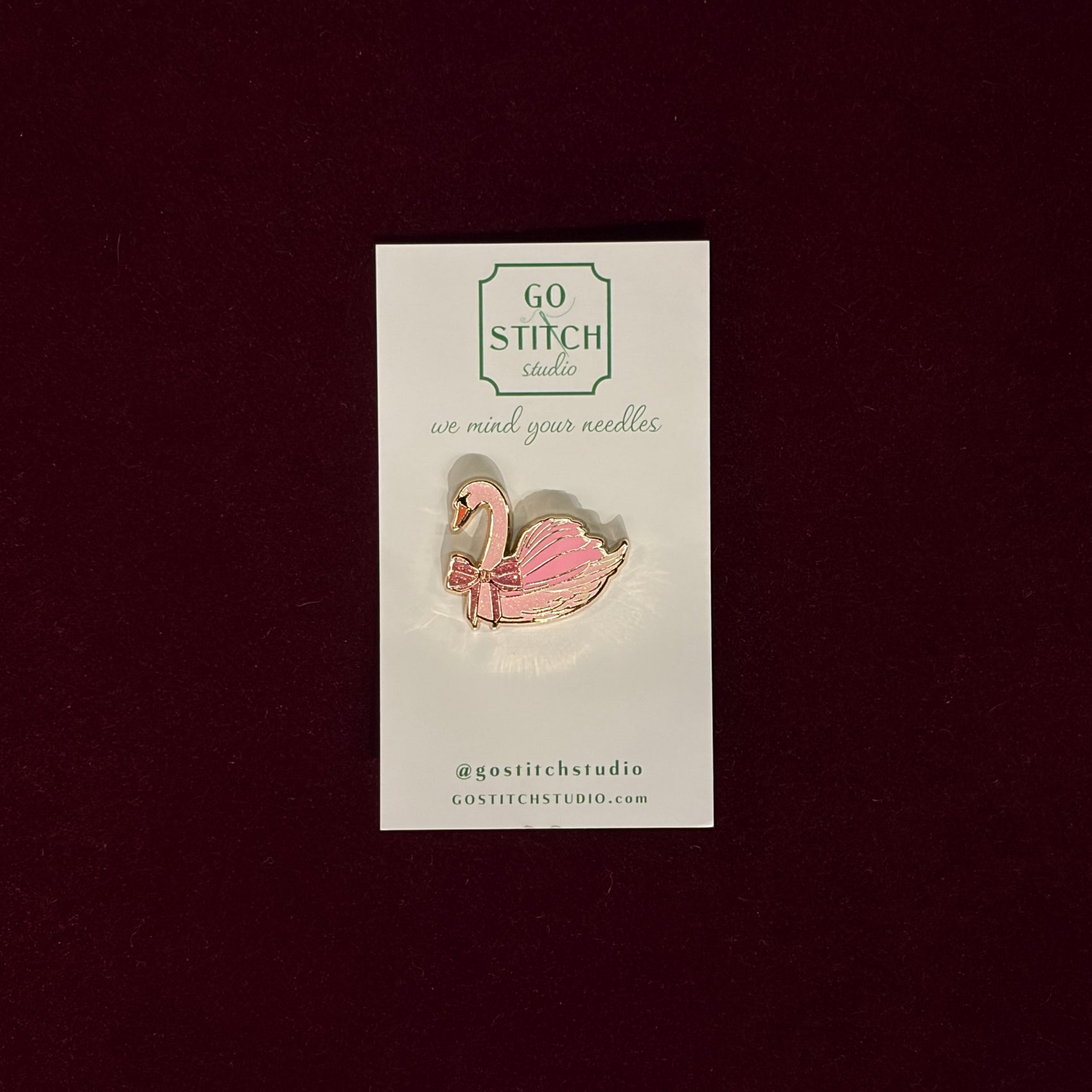 Pink Glitter Swan with Bow Needle Minder-Needle Minder-Go Stitch Studio-The Pepper Pot