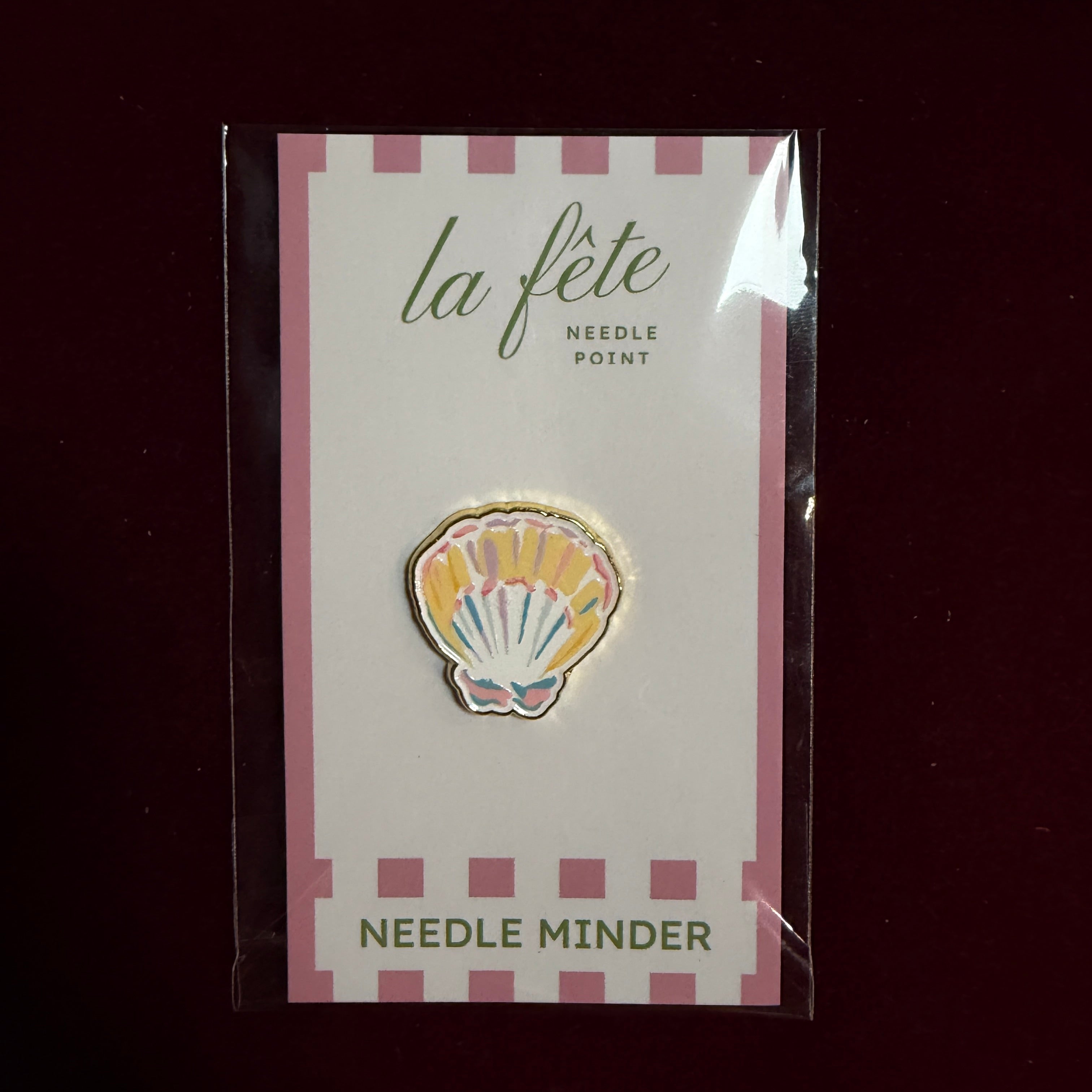Seashell Needle Minder-Needle Minder-La Fete-Magnetic Needle Minder-The Pepper Pot-Barrington IL