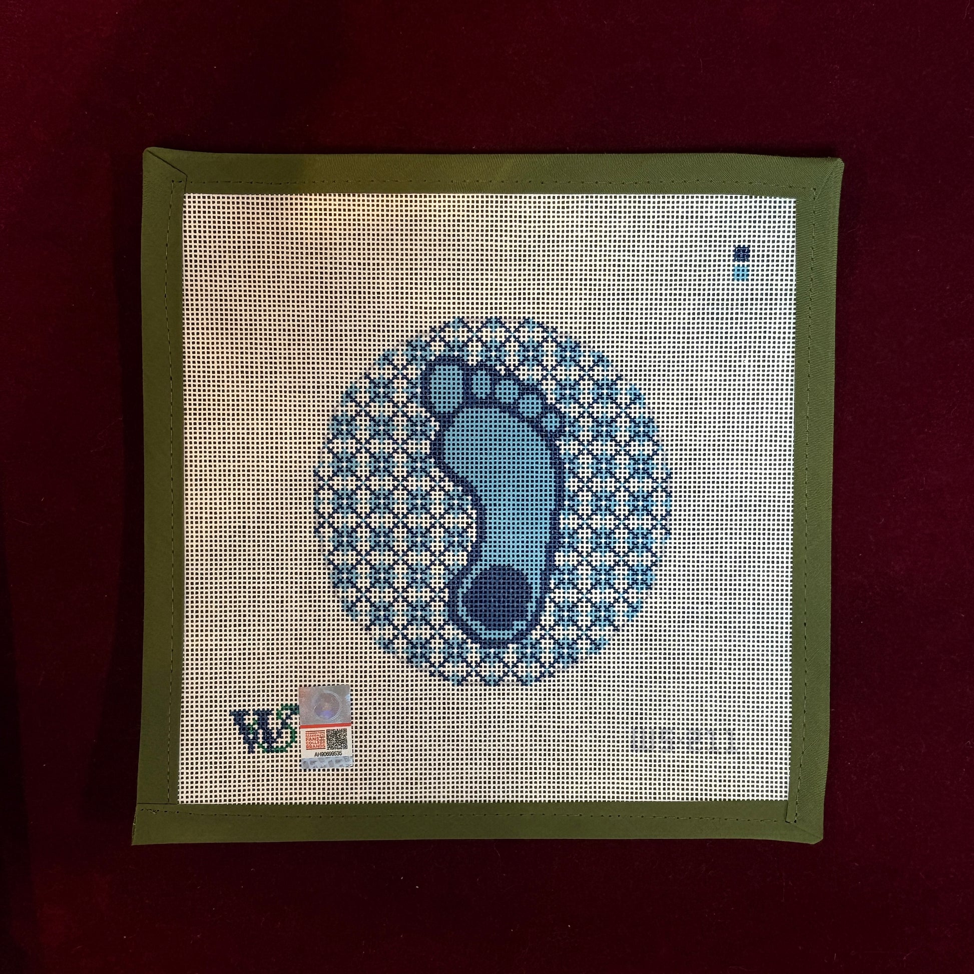 UNC Tar Heel Round-Needlepoint Canvas-Wipstitch-The Pepper Pot Barrington, IL