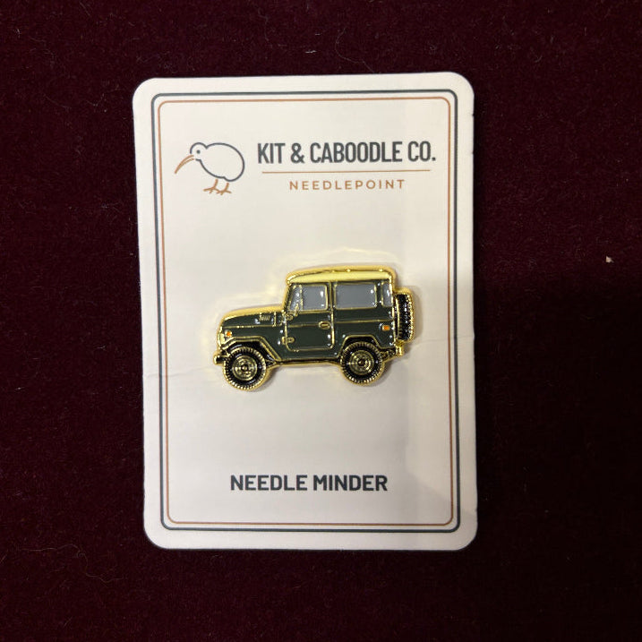 Needle Minders
